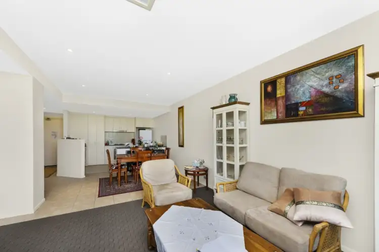 Fourth view of Homely unit listing, 31/2 Eileen Good Street, Greenway ACT 2900