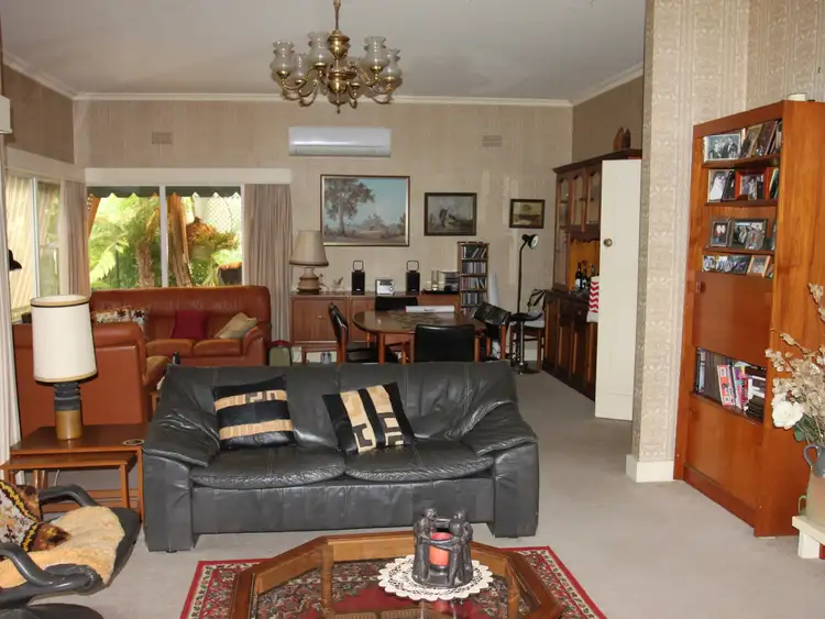 Sixth view of Homely house listing, 1 Villeneuve St, Alexandra VIC 3714