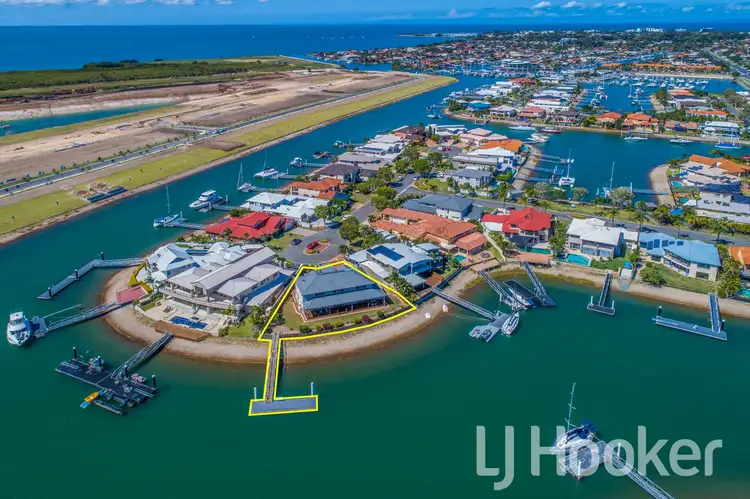 1 Wildfire Court, Newport QLD 4020