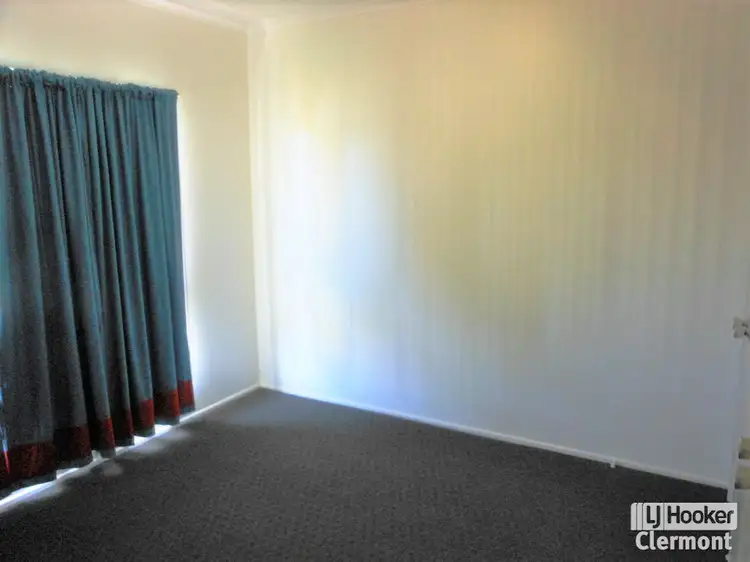 Sixth view of Homely house listing, 9 Athol Court, Clermont QLD 4721