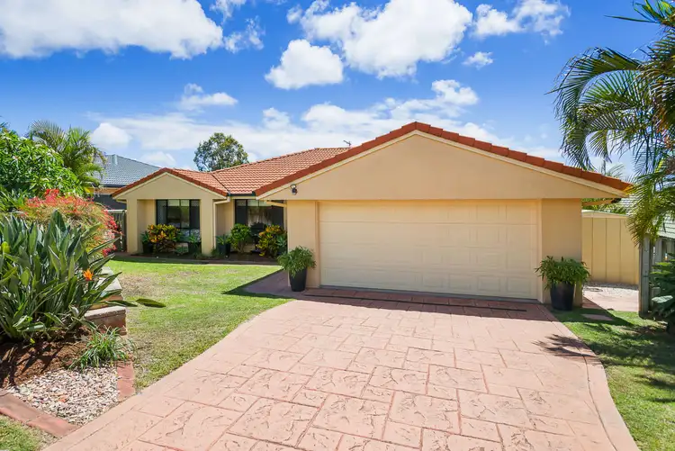 20 Bonin Close, Pacific Pines QLD 4211