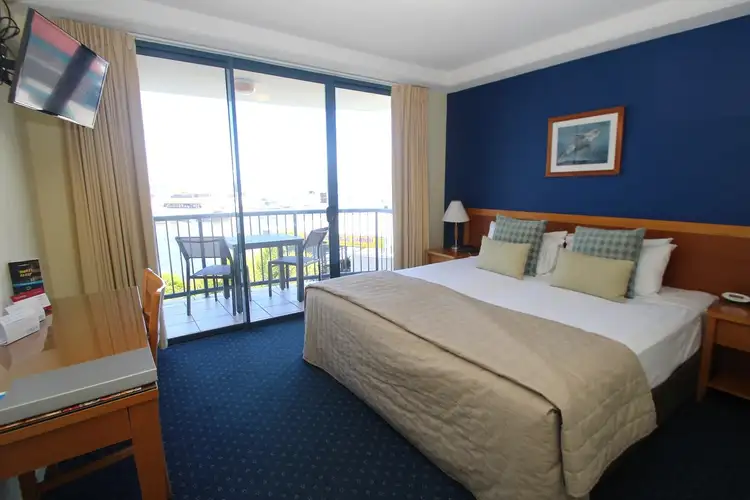 Sixth view of Homely unit listing, Unit 330 & 331/Mantra Res Buccaneer Drive, Urangan QLD 4655