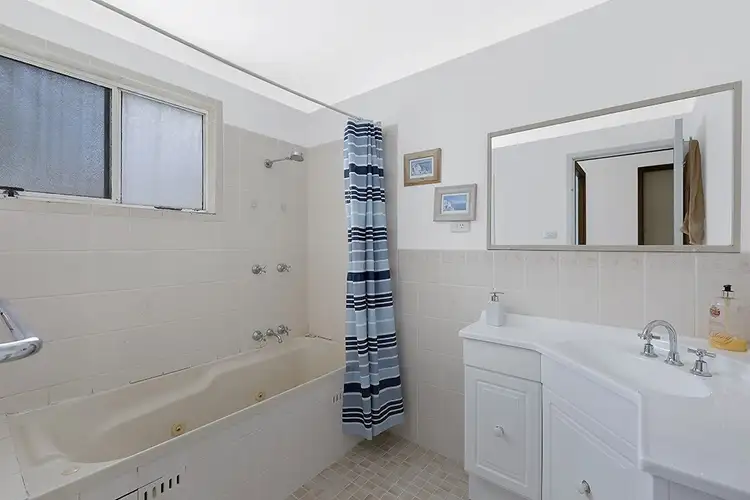 Sixth view of Homely house listing, 39 Clare Crescent, Berkeley Vale NSW 2261