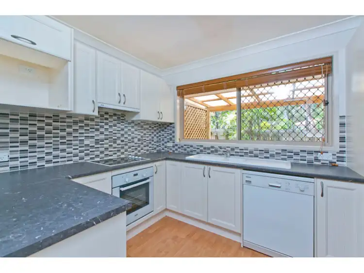 Second view of Homely townhouse listing, 6/175-205 Thorneside Road, Thorneside QLD 4158