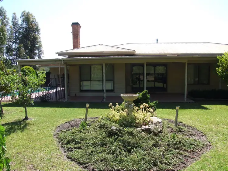 150 Mount Lookout Road, Mount Taylor VIC 3875