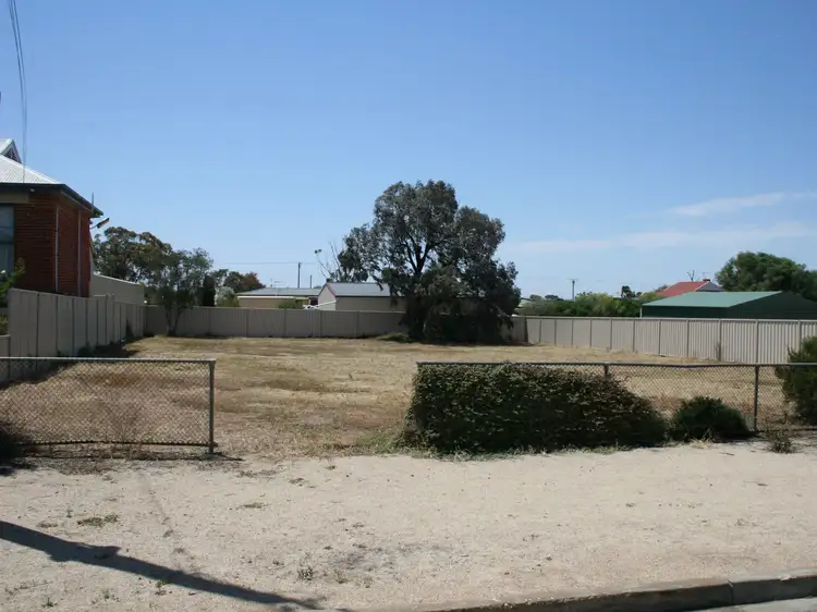 4 Clementina Street, Price SA 5570