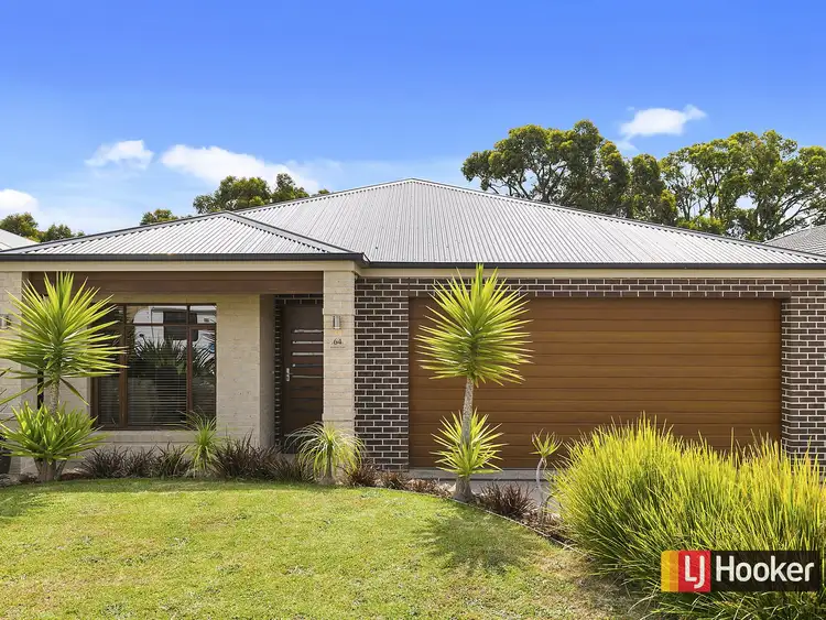 64 Woodland Heath Drive, Inverloch VIC 3996