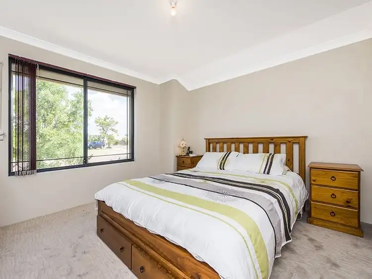13 Upwood Circle, High Wycombe WA 6057