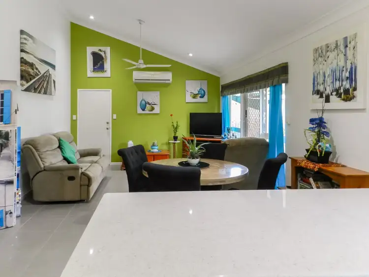 Sixth view of Homely semi-detached listing, Unit 2/24 Ireland Crescent, Whitfield QLD 4870