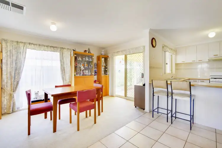 Fifth view of Homely house listing, 105 Marchant Circuit, Dunlop ACT 2615