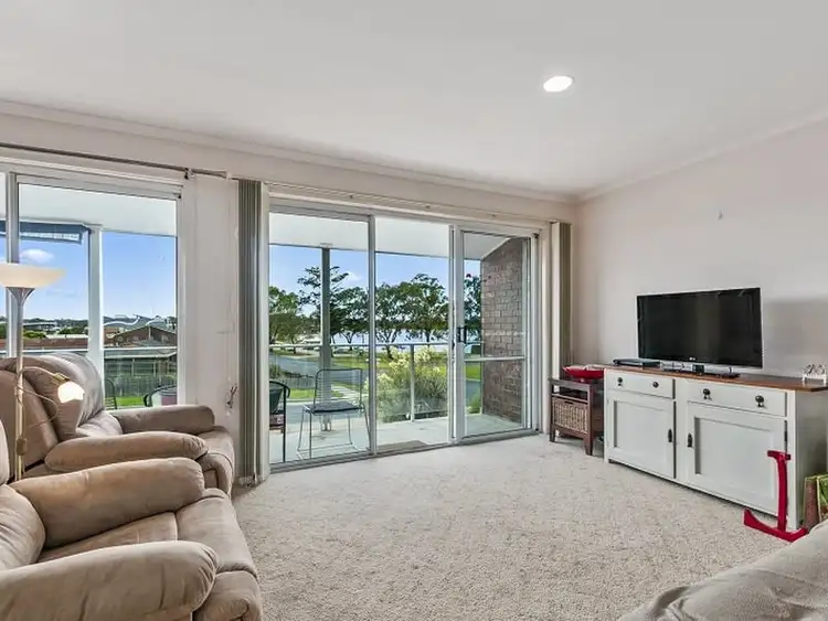 Seventh view of Homely unit listing, Unit 2/1-5 Main Road, Paynesville VIC 3880