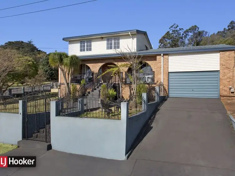 287 Flagstaff Road, Lake Heights NSW 2502