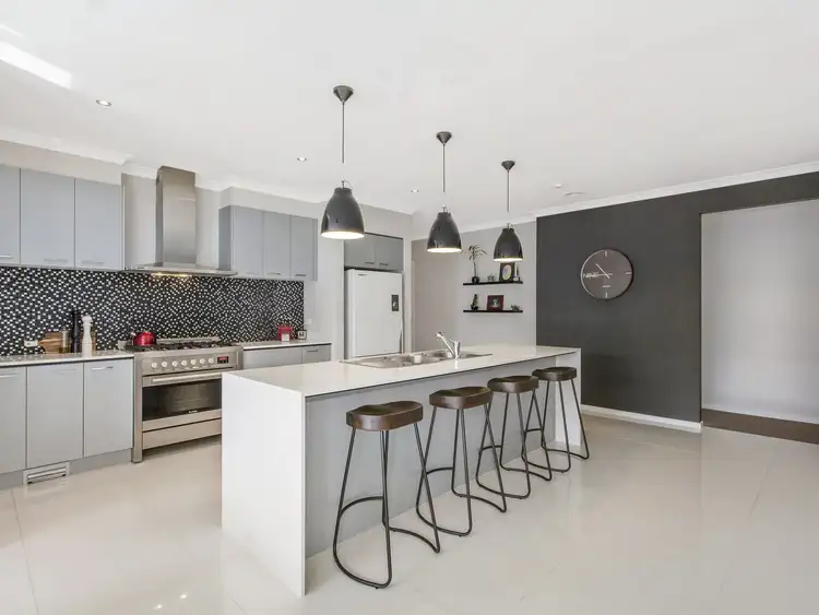 Fourth view of Homely house listing, 10 Australis Drive, Wallan VIC 3756
