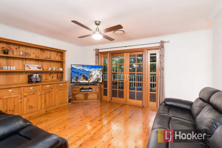 Second view of Homely house listing, 5 Boxer Place, Rooty Hill NSW 2766