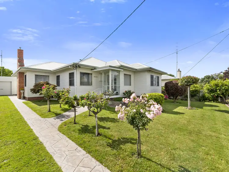 12 Kemp Street, Colac VIC 3250