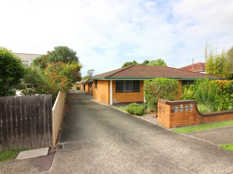 2/2 Richardson Street, Taree NSW 2430