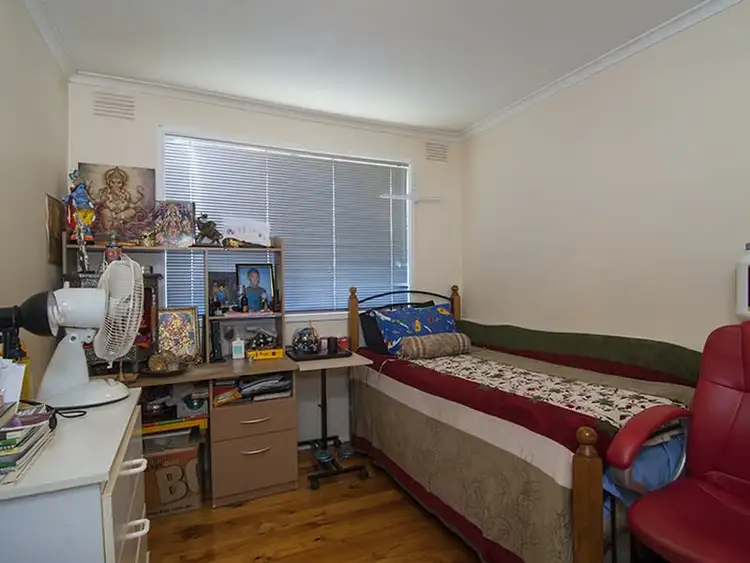 Fifth view of Homely semi-detached listing, 1&2, 9 Maxine Court, Noble Park VIC 3174
