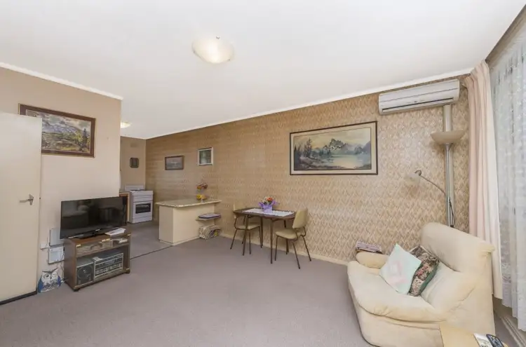 Fourth view of Homely unit listing, 2/5 Yass Road, Queanbeyan NSW 2620
