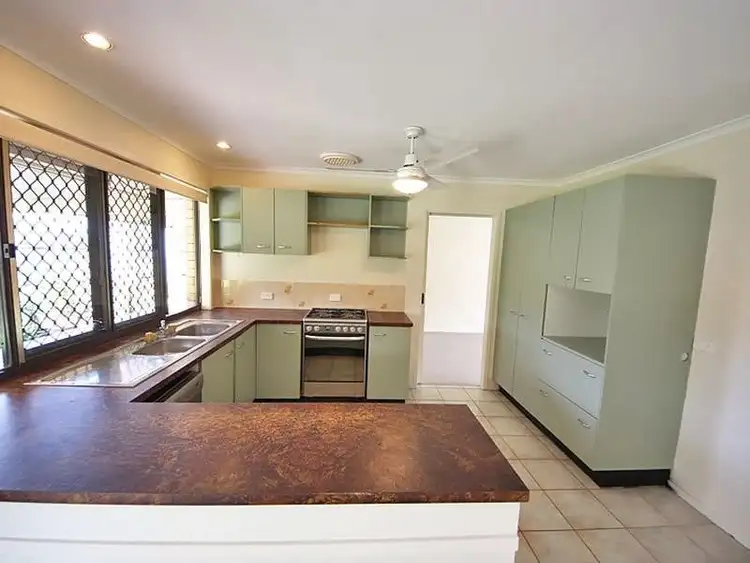 Sixth view of Homely house listing, 2 Colac Court, Petrie QLD 4502