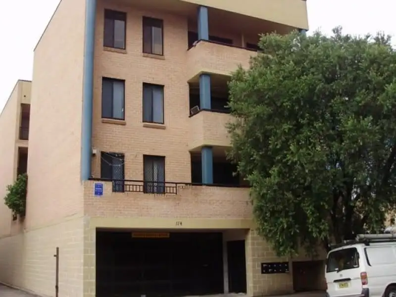 Main view of Homely unit listing, 8/114-116 Bigge Street, Liverpool NSW 2170
