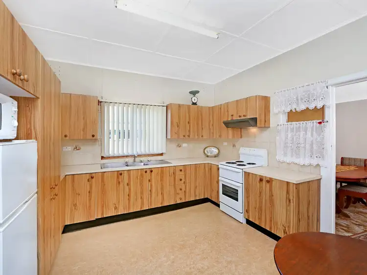 Fifth view of Homely house listing, 11 Alice Parade, Toukley NSW 2263