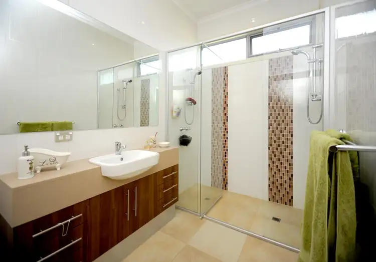 Seventh view of Homely semi-detached listing, 27 Bayside Avenue, St Leonards VIC 3223