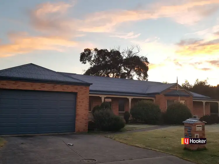 Second view of Homely house listing, 3 Lindsey Close, Inverloch VIC 3996