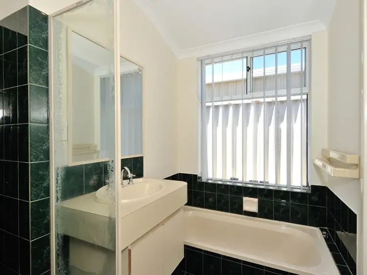 Sixth view of Homely house listing, 15 Dalrymple Drive, Leda WA 6170