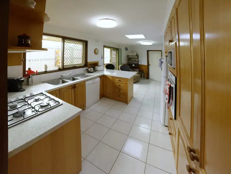 Fourth view of Homely house listing, 4 Inala Court, Frankston VIC 3199