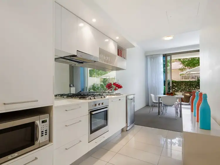 Sixth view of Homely unit listing, 102/430 Marine Parade, Biggera Waters QLD 4216