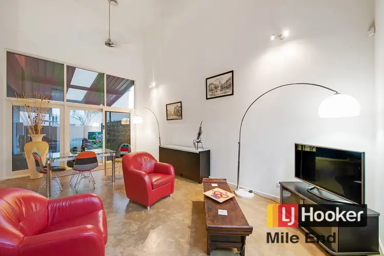 2 Yates Street, Mawson Lakes SA 5095