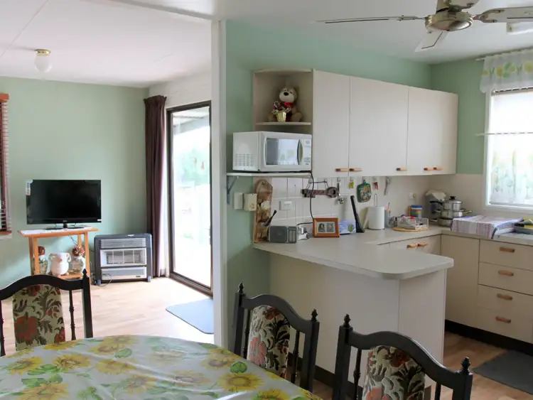 Sixth view of Homely house listing, 16 Jones Close, Alexandra VIC 3714