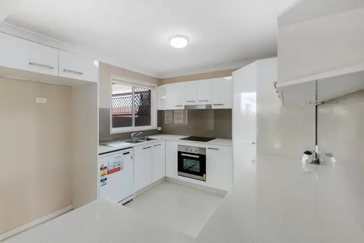 1/35 Kenny Drive, Labrador QLD 4215