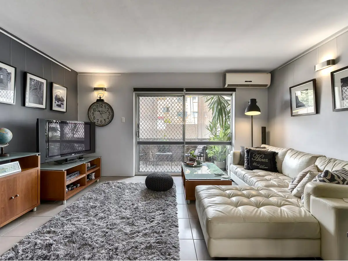 Main view of Homely unit listing, 2/507 Rode Road, Chermside QLD 4032