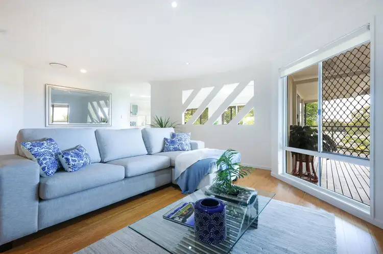 Third view of Homely house listing, 2 Hyden Court, Elanora QLD 4221
