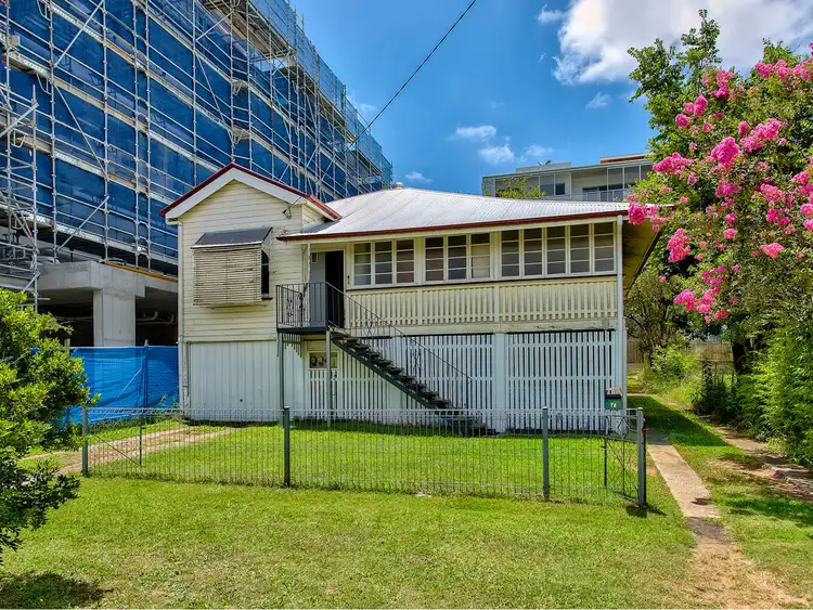 7 Chelmsford Avenue, Lutwyche QLD 4030