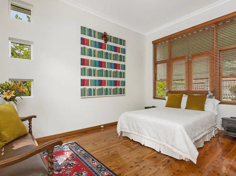 Fifth view of Homely house listing, 10 Stuart Street, Griffith ACT 2603