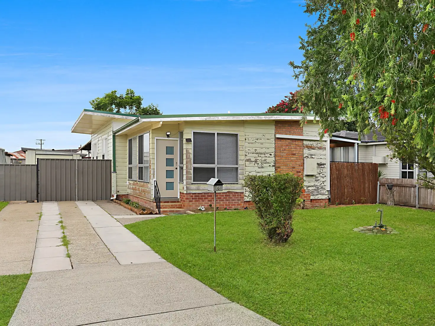 Main view of Homely house listing, 6 Gwen Parade, Raymond Terrace NSW 2324