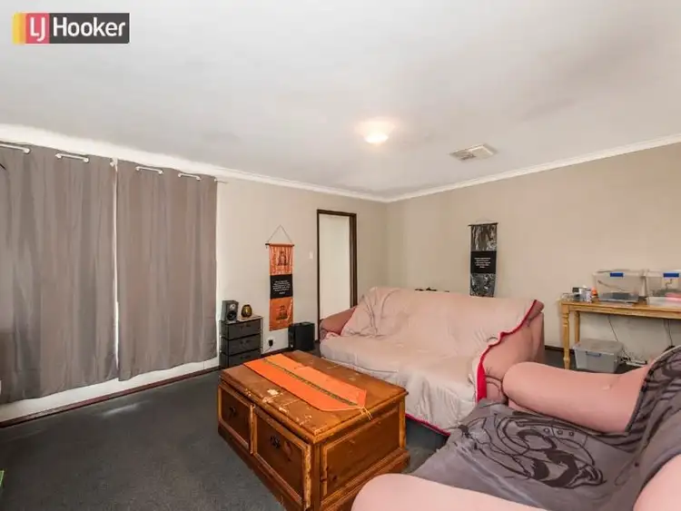 Sixth view of Homely house listing, 15 Lubberdina Court, Gosnells WA 6110