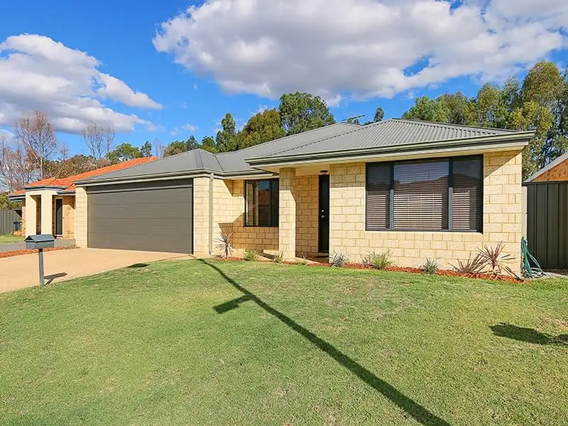 Main view of Homely house listing, 7 Gowrie Approach, Canning Vale WA 6155