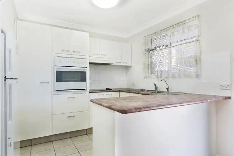 Third view of Homely unit listing, 4/62 Queen Street, Cleveland QLD 4163