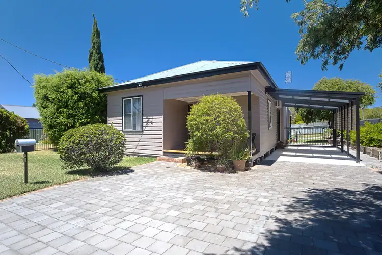 32 Margaret Street, Teralba NSW 2284