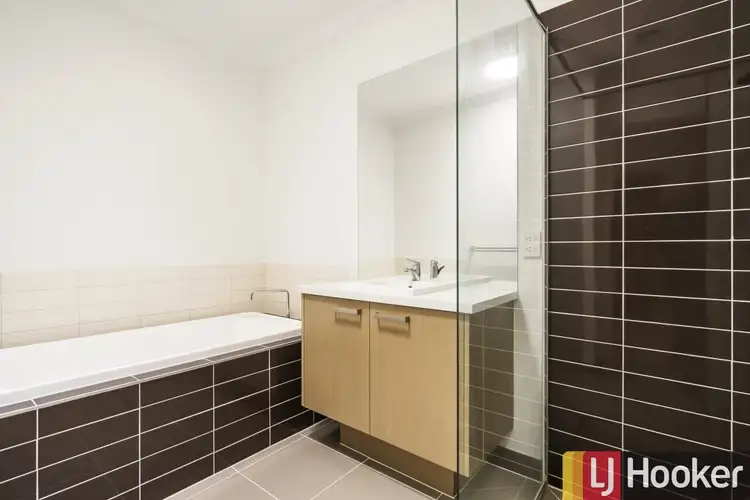 Fifth view of Homely townhouse listing, 14 Broadbeach Circuit, Point Cook VIC 3030