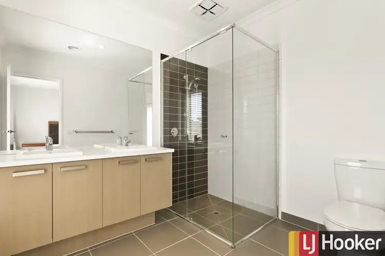 Seventh view of Homely townhouse listing, 14 Broadbeach Circuit, Point Cook VIC 3030