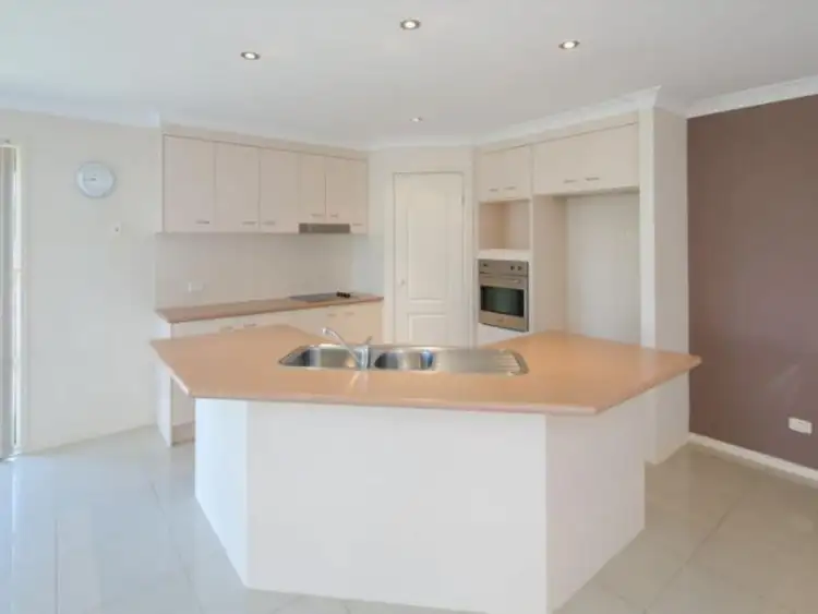 Sixth view of Homely house listing, 4 Sam Place, Thornlands QLD 4164
