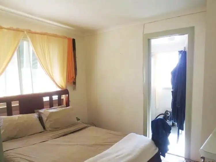 Sixth view of Homely unit listing, 1 and 2/26 Dempsey Street, Mount Isa QLD 4825