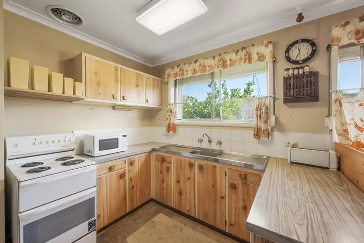 Sixth view of Homely house listing, 27 Albert Street, Queanbeyan NSW 2620