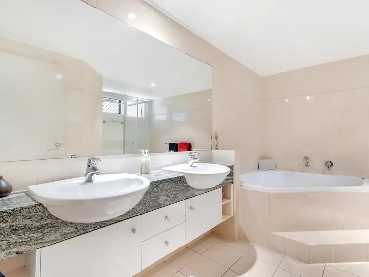 Fourth view of Homely unit listing, Apartment 1/77 Arlington esplanade, Clifton Beach QLD 4879