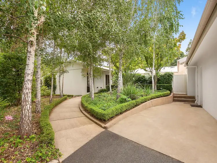 Sixth view of Homely house listing, 2 Hunter Street, Yarralumla ACT 2600