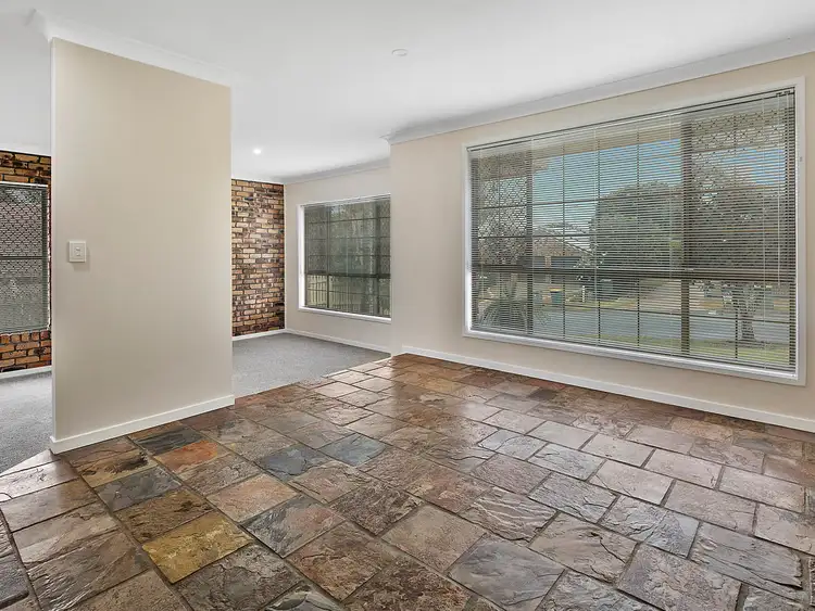 Fourth view of Homely house listing, 2 Commodore Court, Cleveland QLD 4163